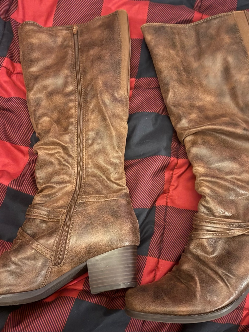 Women boots